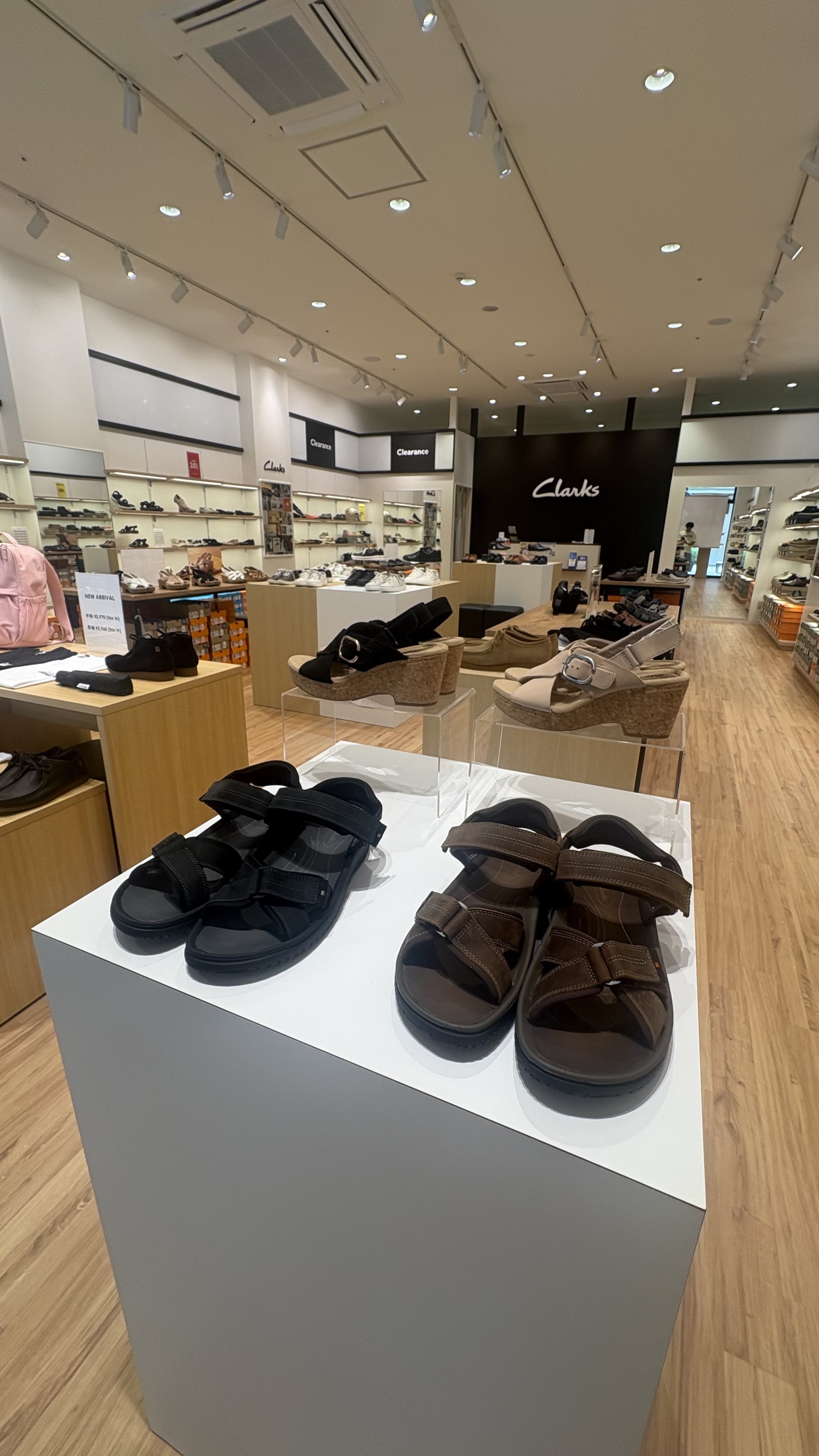 Clarks Men's, 여성 샌들 디스플레이