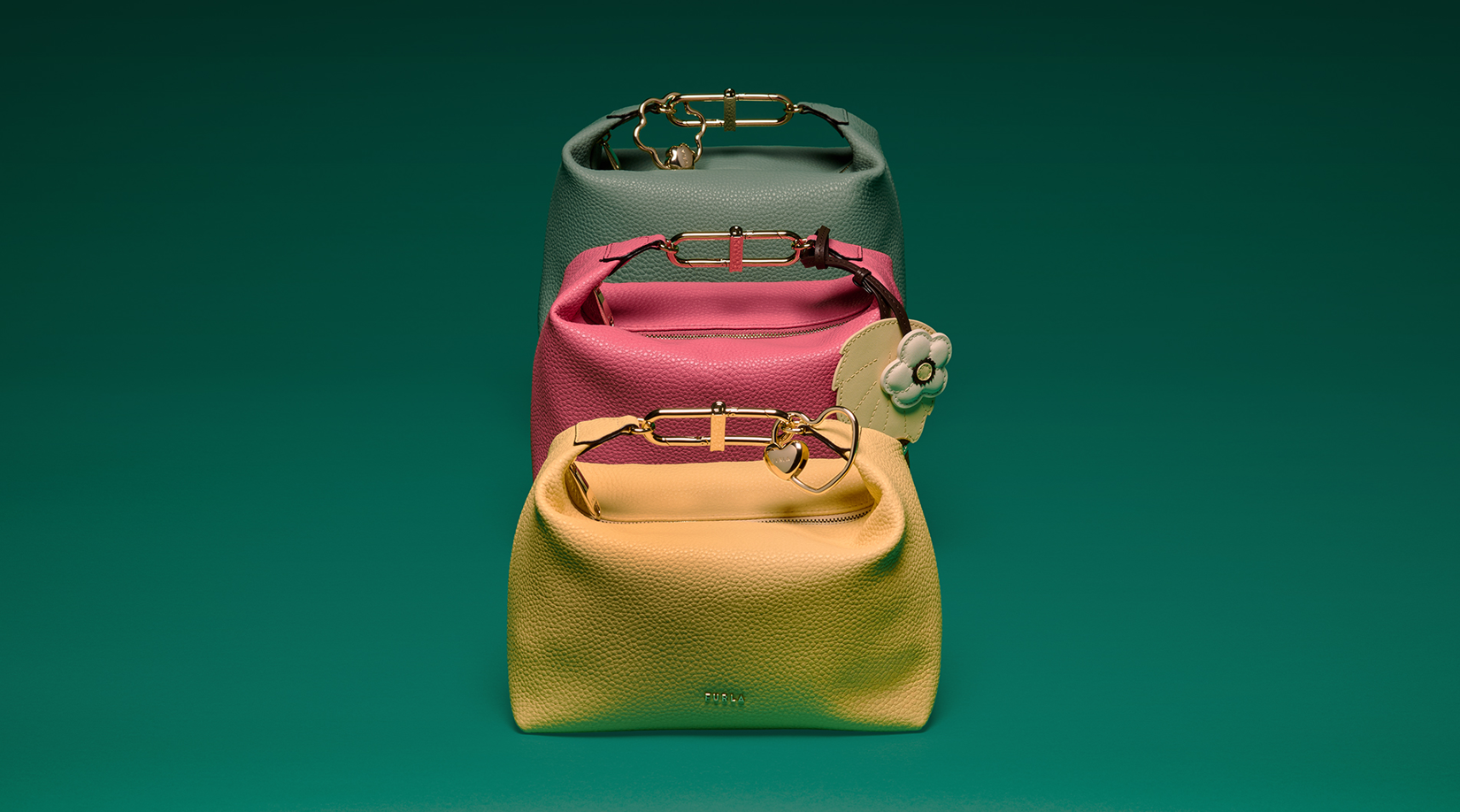 【FURLA OUTLET】 Bestselling "Theia"