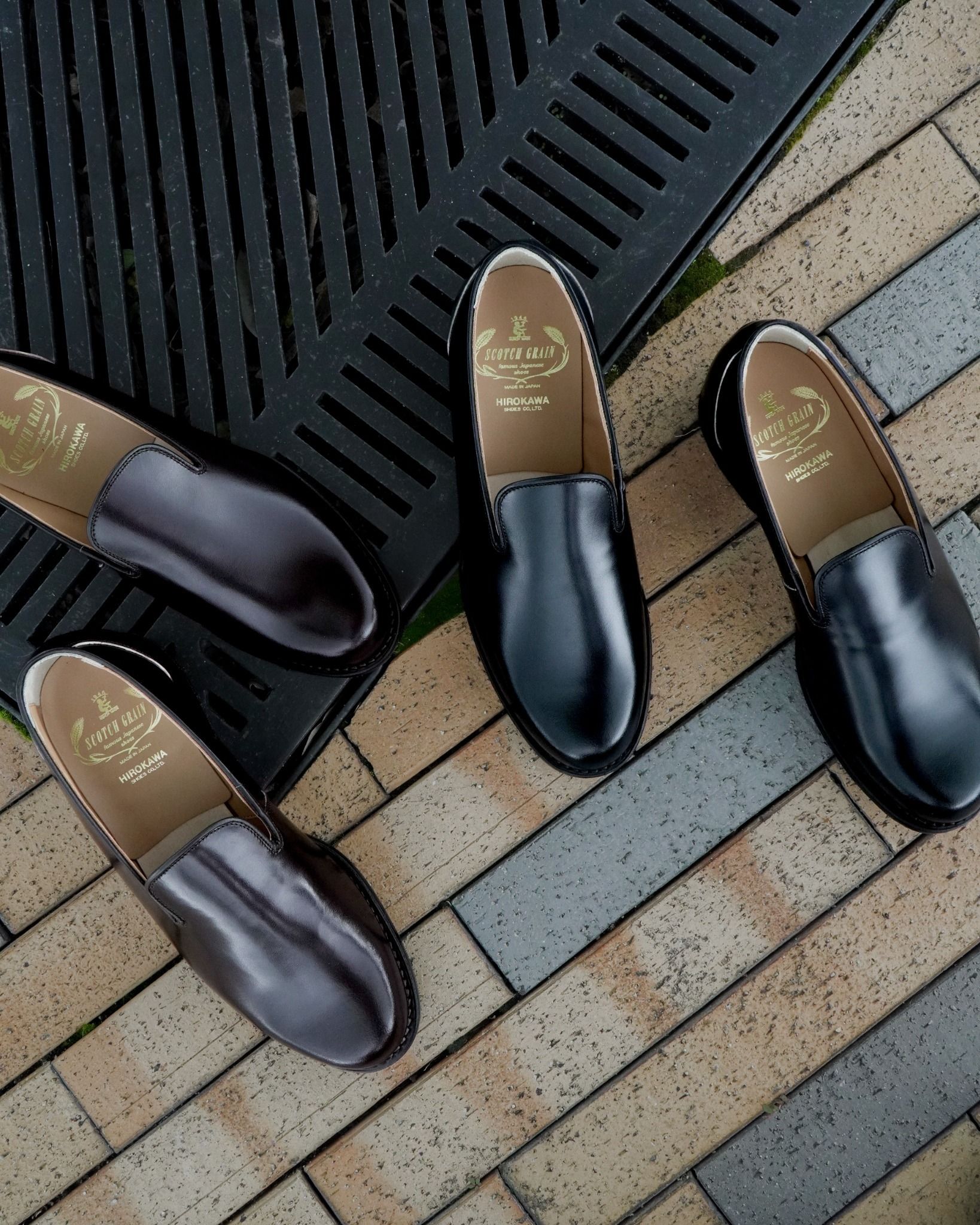The opening of the shoe features an impressive cut called "Oniguri."