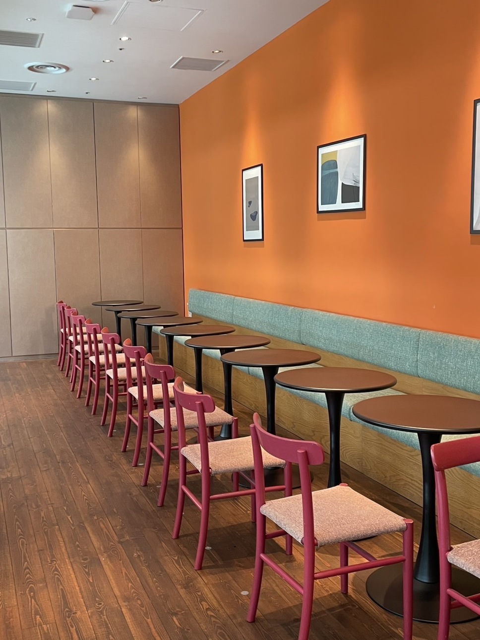 uRn.chAi&TeA_店内奥