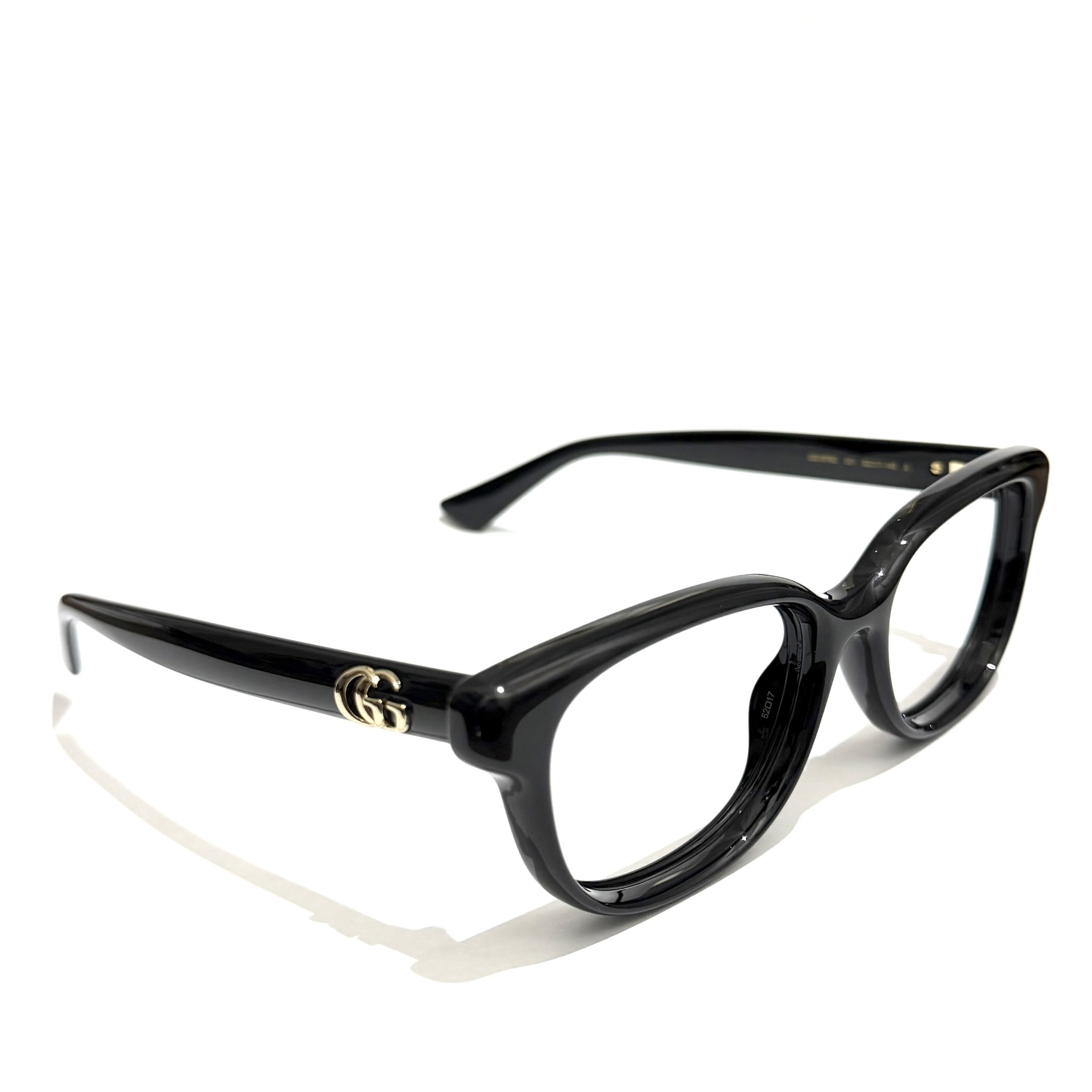 シックなブラックのフレームです。