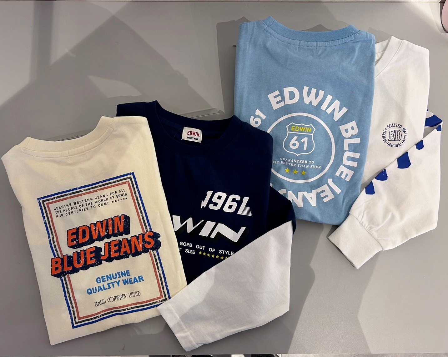 Back print T-shirt, fake layered T-shirt, sleeve print T-shirt