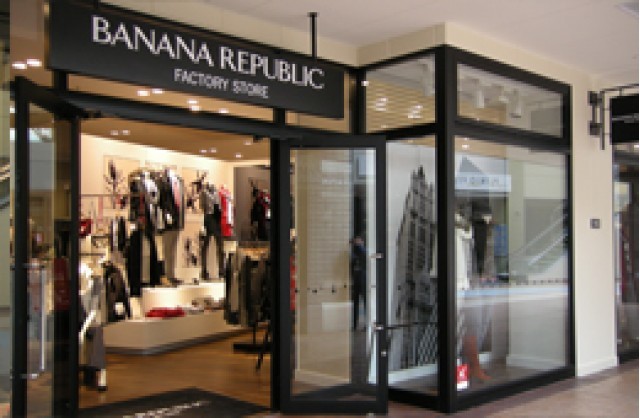 BANANA REPUBLIC FACTORY STORE | 三井アウトレットパーク 倉敷