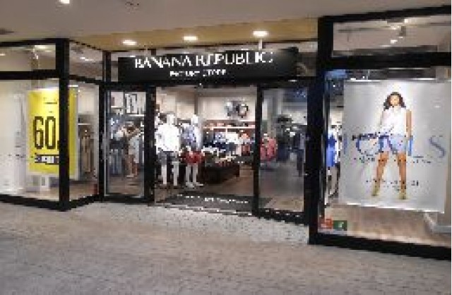 BANANA REPUBLIC FACTORY STORE | 三井アウトレットパーク 幕張