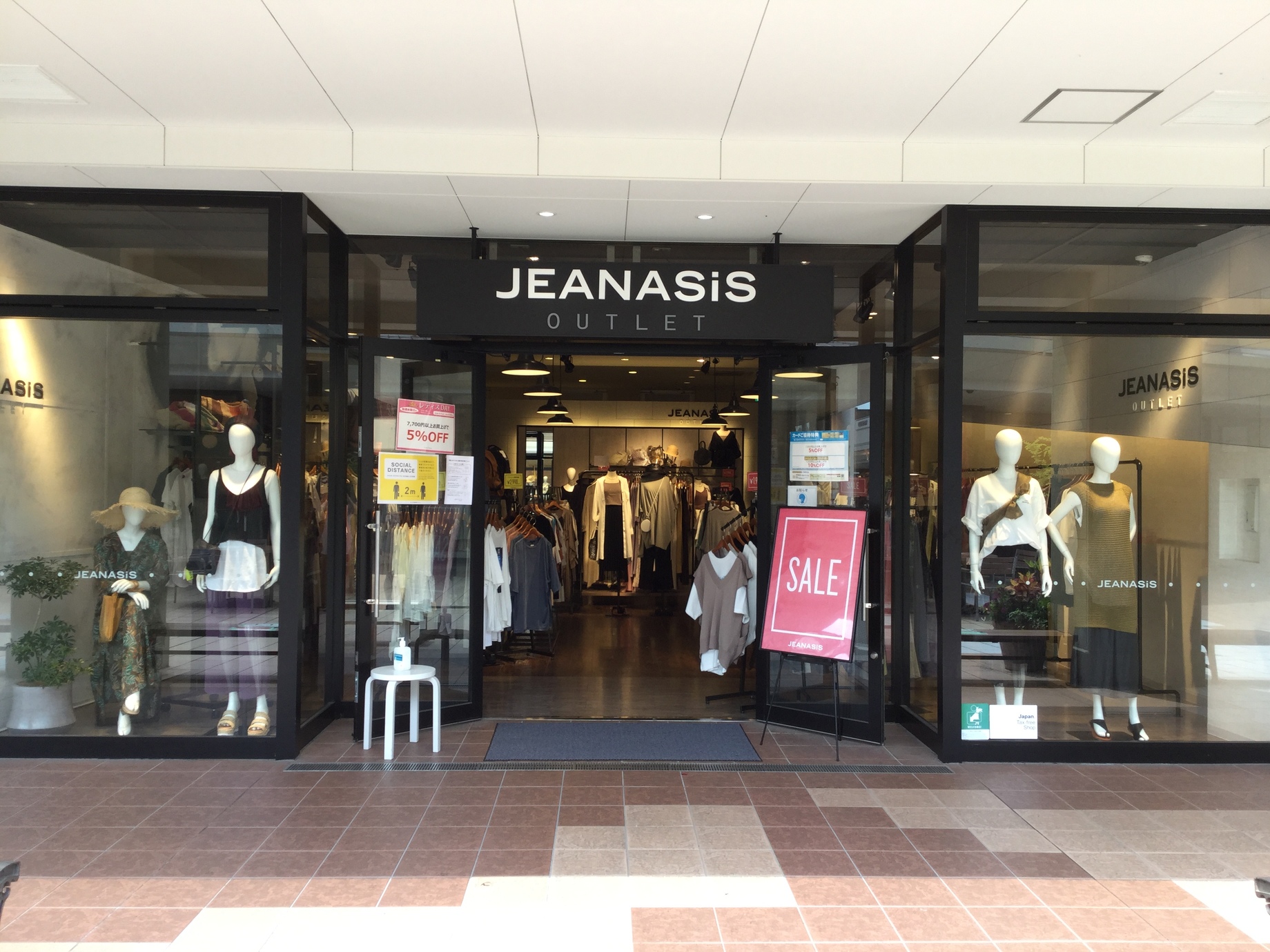 JEANASiS OUTLET | 三井アウトレットパーク 滋賀竜王