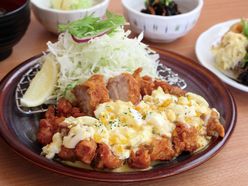 旬菜うちごはん 菜々家