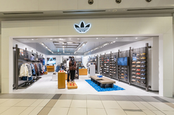 阿迪達斯 Originals商店