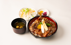 A５等級黒毛和牛専門店 松阪焼肉  一升びん