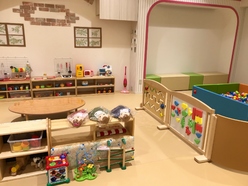 子育てサロン北綾瀬