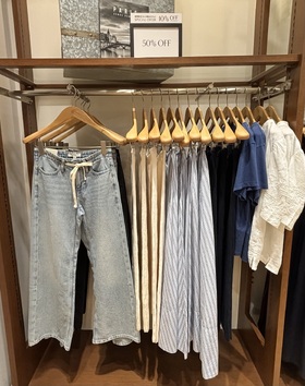 Banana Republic_opening