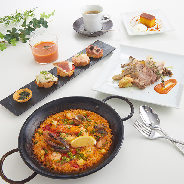 選べるメインとパエリアコース