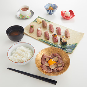 牛肉寿司8貫とトリュフすき焼きの極上セット